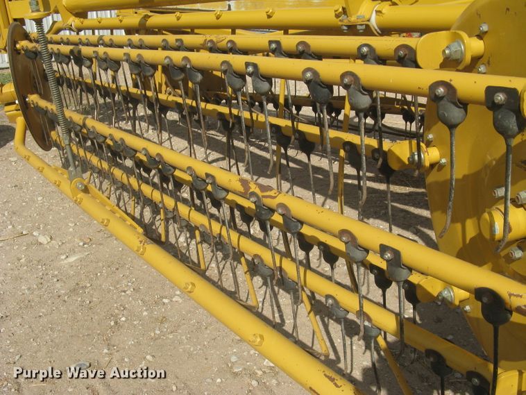 image for item DC1484 Vermeer R2300 hay rake