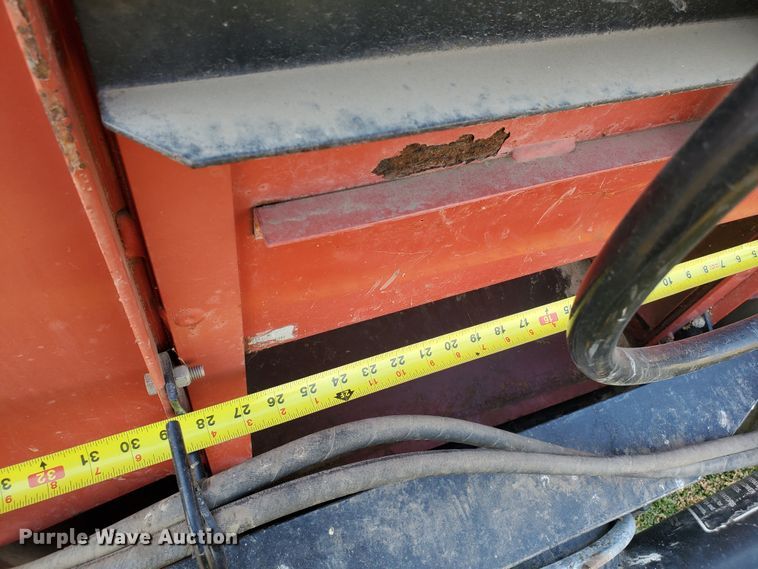 image for item DF4524 Unverferth GB235  gravity wagon