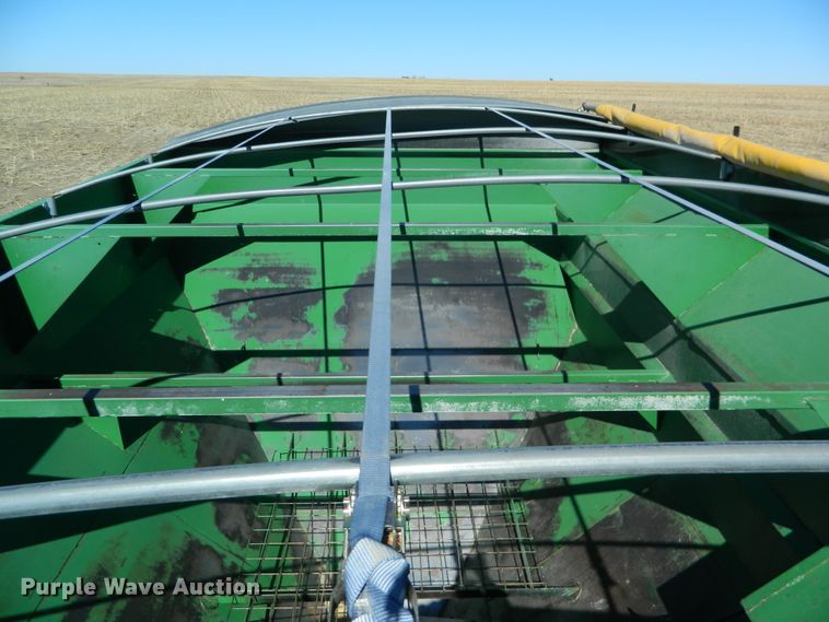 image for item DF4667 Demco 800  grain cart