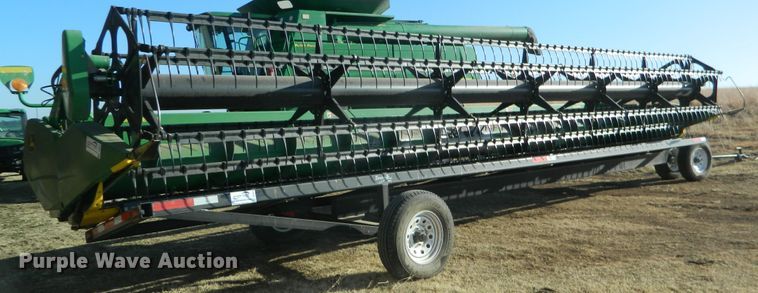 image for item DF4675 2014 John Deere 630F  HydraFlex flex head