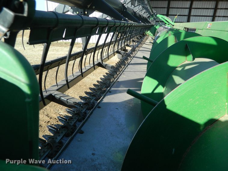 image for item DF4675 2014 John Deere 630F  HydraFlex flex head