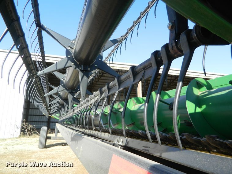 image for item DF4675 2014 John Deere 630F  HydraFlex flex head