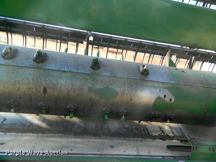 image for item DF4675 2014 John Deere 630F  HydraFlex flex head
