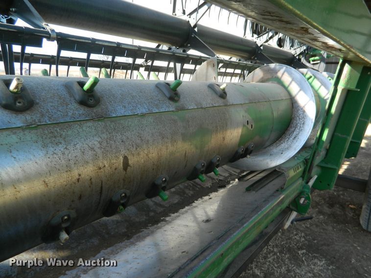 image for item DF4675 2014 John Deere 630F  HydraFlex flex head