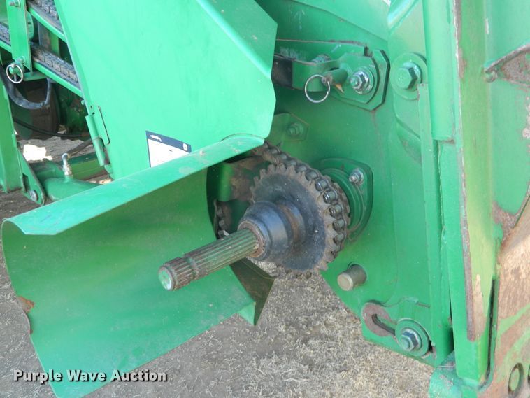 image for item DF4676 2006 John Deere 9660 STS  combine