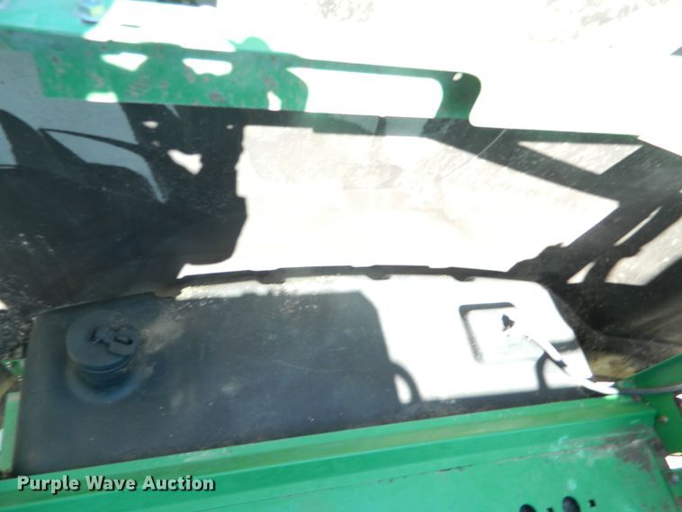 image for item DF4690 2006 John Deere 9660 STS  combine