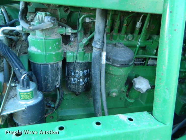 image for item DF4690 2006 John Deere 9660 STS  combine