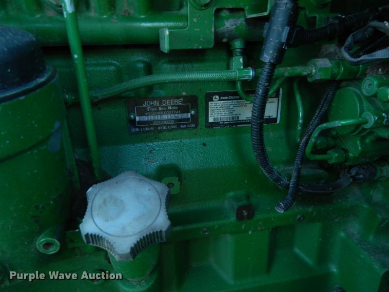 image for item DF4690 2006 John Deere 9660 STS  combine