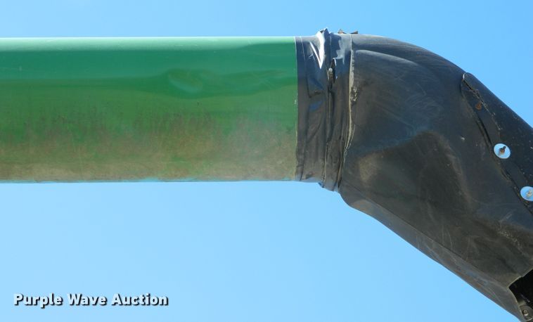 image for item DF4690 2006 John Deere 9660 STS  combine