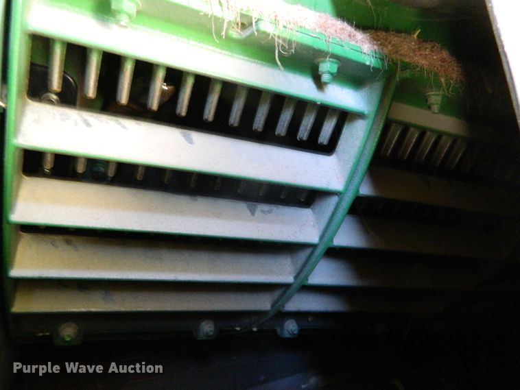 image for item DF4693 2010 John Deere 9770 STS  combine