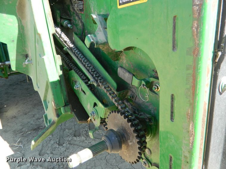 image for item DF4693 2010 John Deere 9770 STS  combine