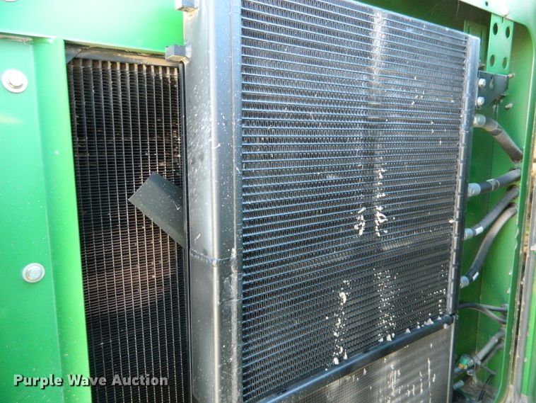 image for item DF4693 2010 John Deere 9770 STS  combine