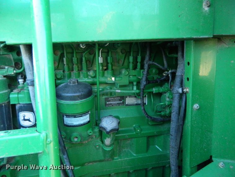 image for item DF4693 2010 John Deere 9770 STS  combine