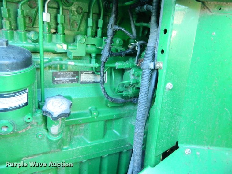 image for item DF4693 2010 John Deere 9770 STS  combine