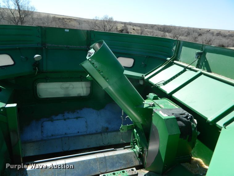 image for item DF4693 2010 John Deere 9770 STS  combine