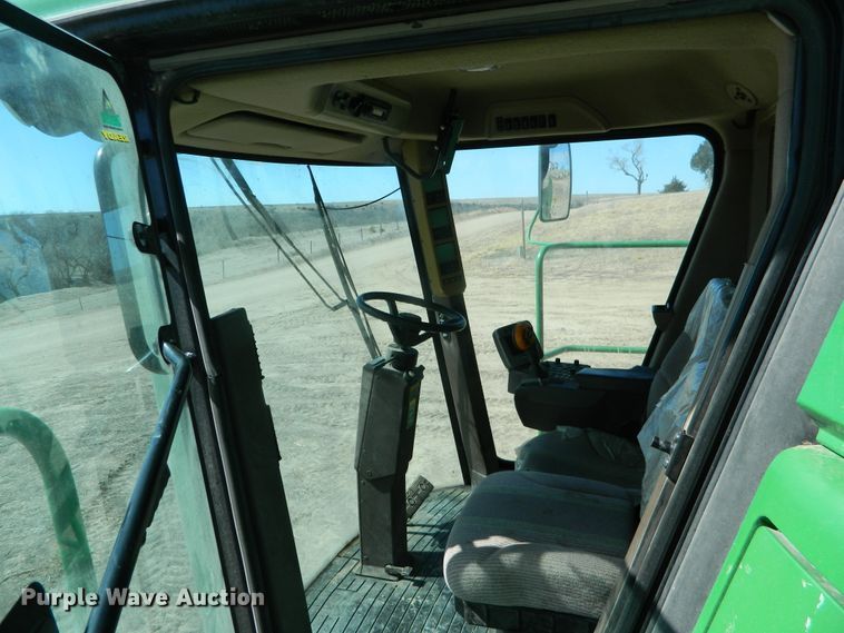 image for item DF4693 2010 John Deere 9770 STS  combine