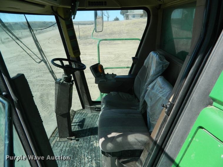 image for item DF4693 2010 John Deere 9770 STS  combine