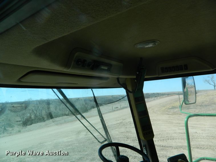 image for item DF4693 2010 John Deere 9770 STS  combine