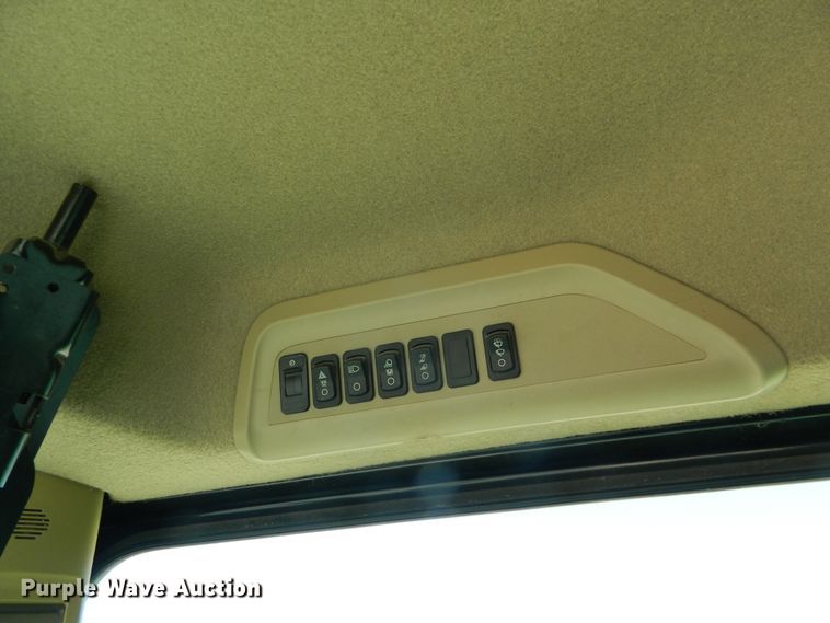 image for item DF4693 2010 John Deere 9770 STS  combine