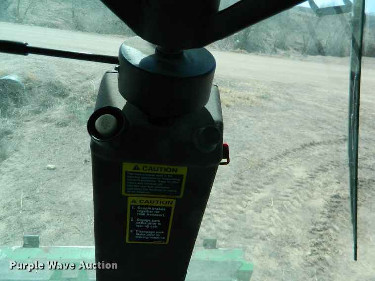 image for item DF4693 2010 John Deere 9770 STS  combine