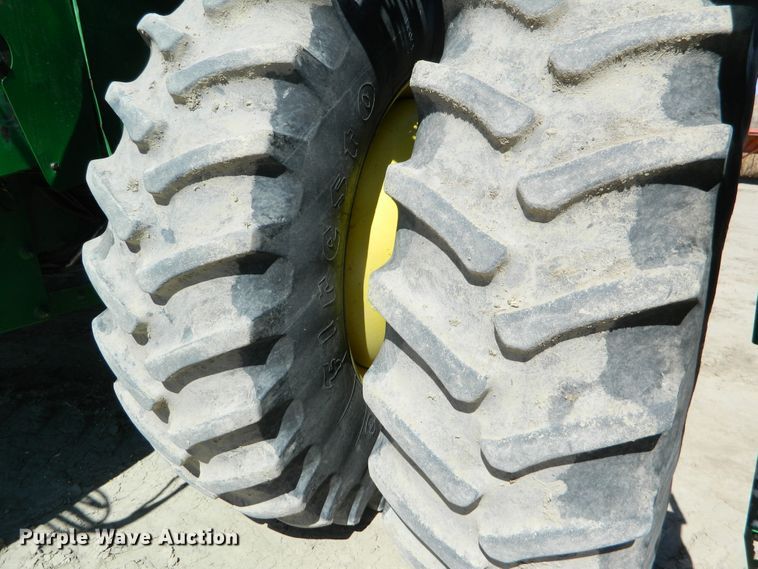 image for item DF4693 2010 John Deere 9770 STS  combine