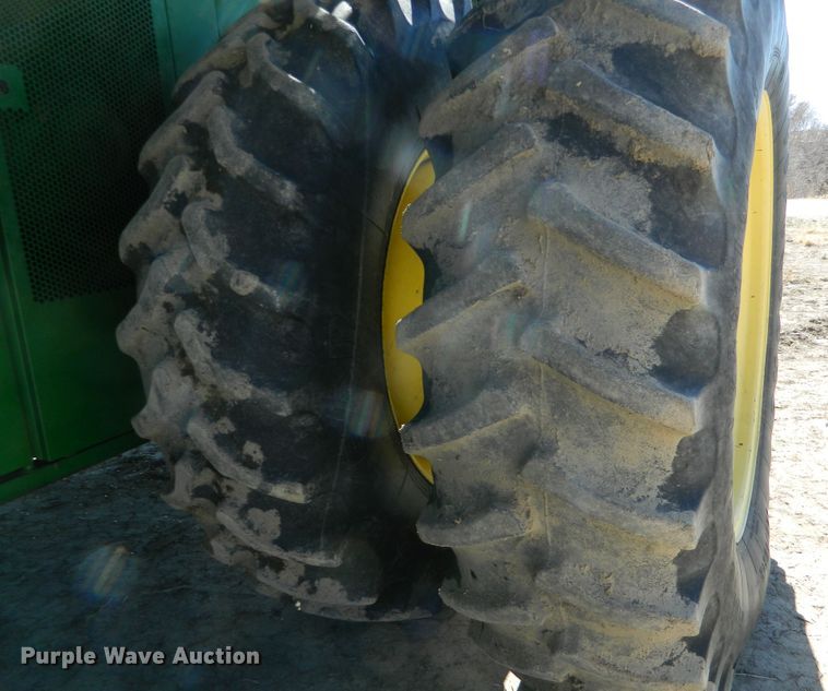 image for item DF4693 2010 John Deere 9770 STS  combine