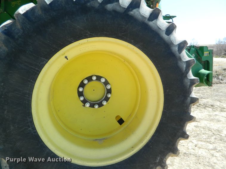 image for item DF4693 2010 John Deere 9770 STS  combine