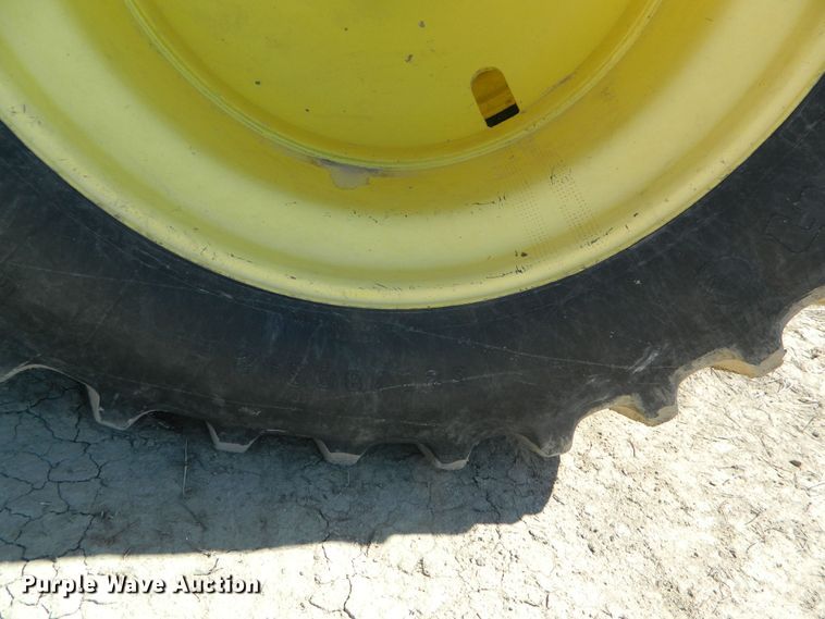 image for item DF4693 2010 John Deere 9770 STS  combine