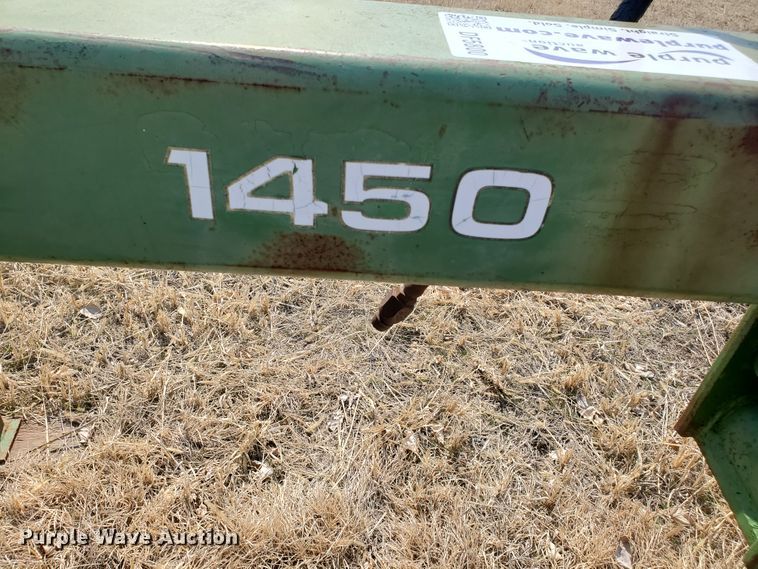 image for item DF5800 John Deere 1450  six bottom plow