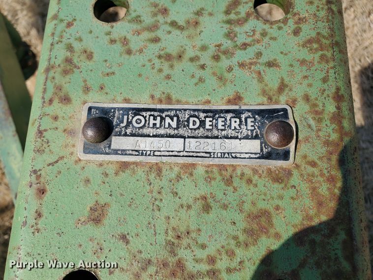 image for item DF5800 John Deere 1450  six bottom plow