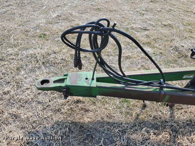 image for item DF5803 John Deere 630  tandem off-set disk