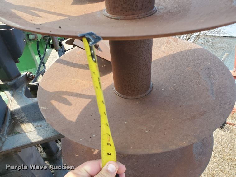 image for item DF5803 John Deere 630  tandem off-set disk