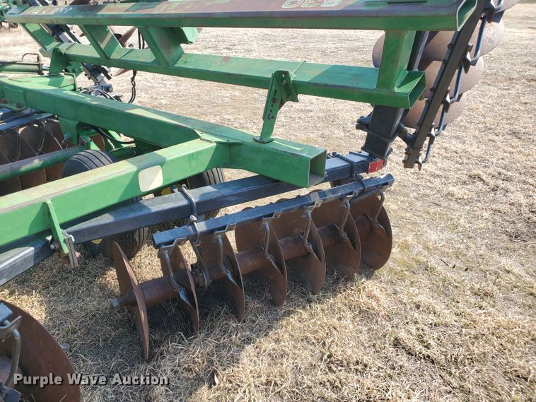 image for item DF5803 John Deere 630  tandem off-set disk