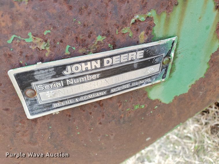 image for item DF5803 John Deere 630  tandem off-set disk
