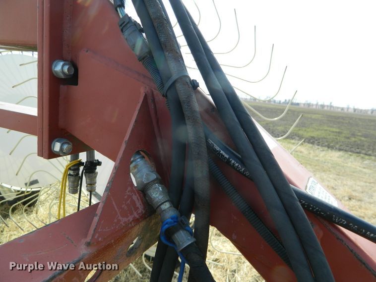 image for item DF5807 Hesston 3986 hay rake