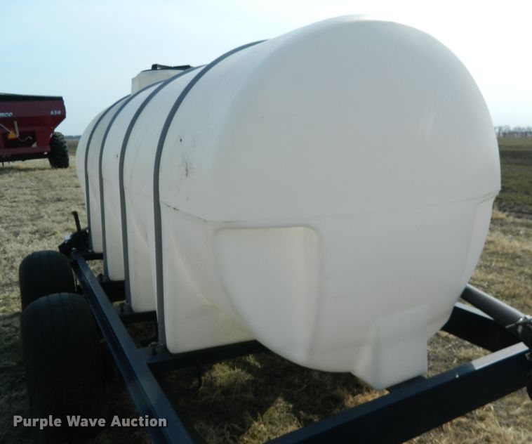 image for item DF5808 Schaben P-265-1010 nurse tank trailer