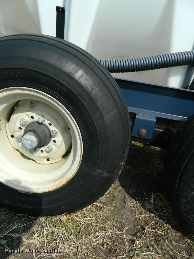 image for item DF5808 Schaben P-265-1010 nurse tank trailer