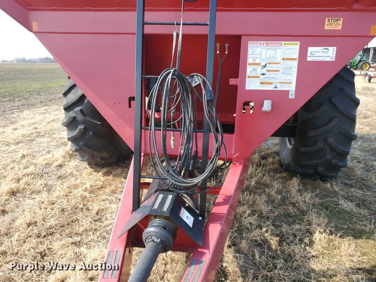 image for item DF5809 Demco 650  grain cart