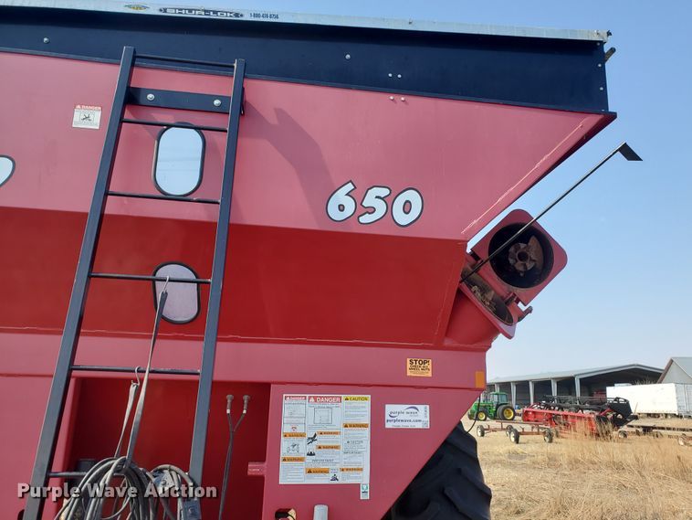 image for item DF5809 Demco 650  grain cart