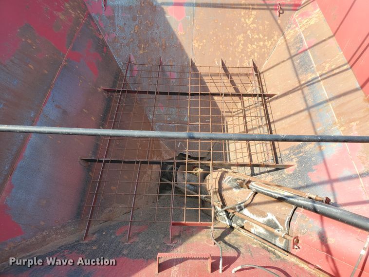 image for item DF5809 Demco 650  grain cart