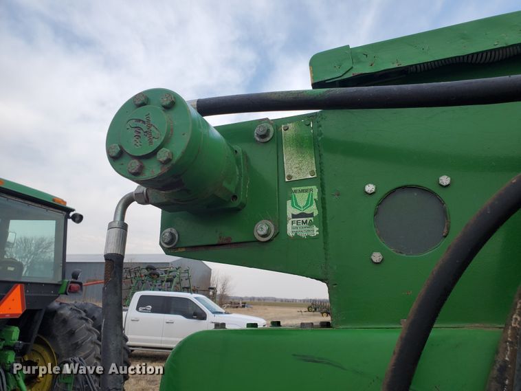 image for item DF5810 John Deere 750 no-till grain drill