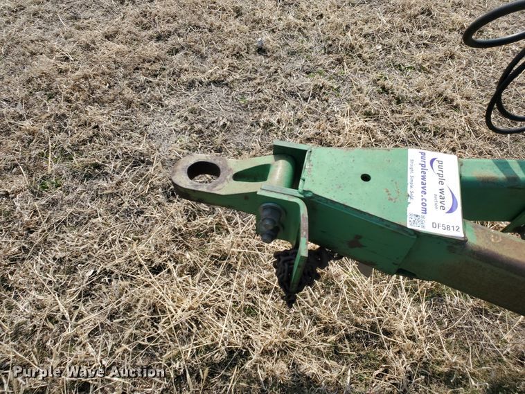 image for item DF5812 John Deere 980  field cultivator