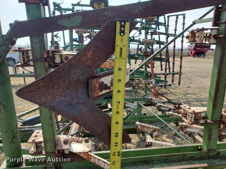 image for item DF5813 Glenco  field cultivator