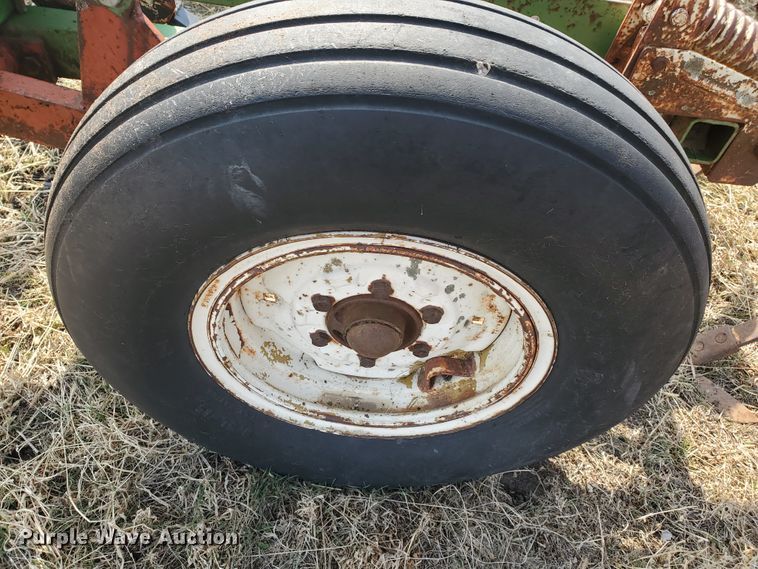 image for item DF5813 Glenco  field cultivator