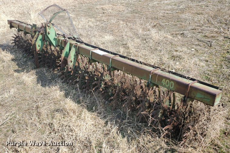 image for item DF5814 John Deere 400  rotary hoe