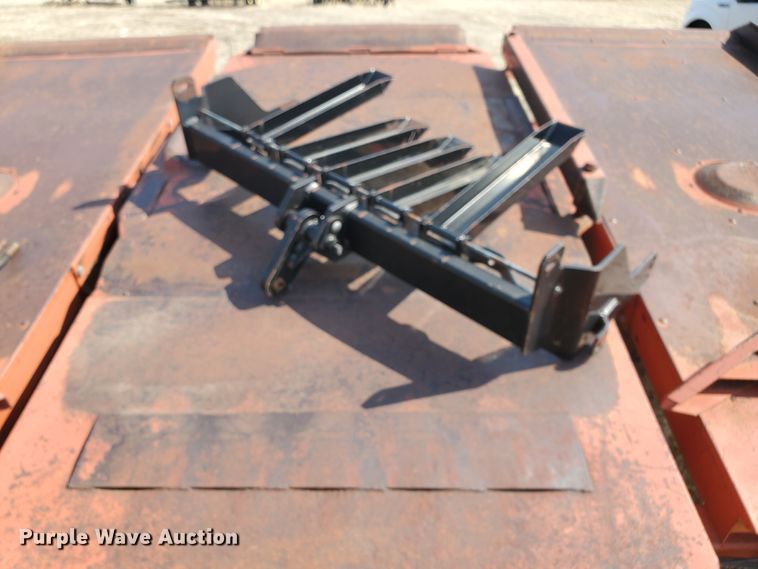 image for item DF5818 Hesston BA49 bale accumulator