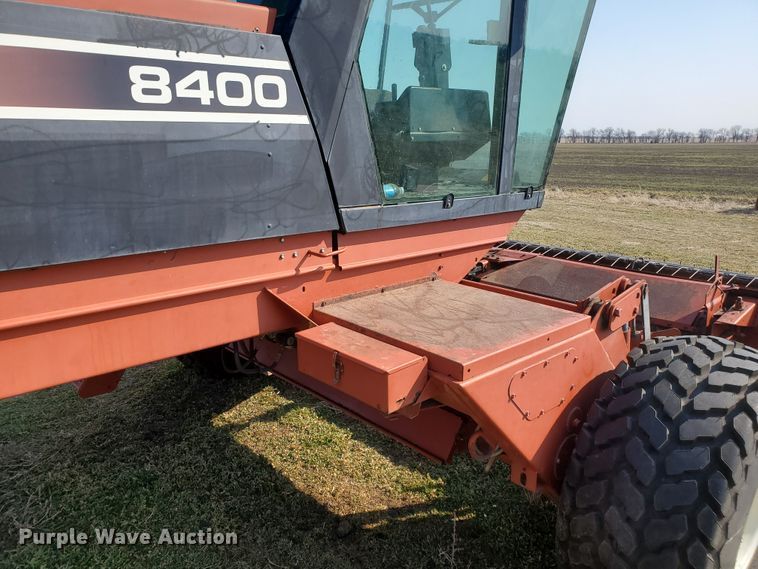image for item DF5822 Hesston 8400  windrower