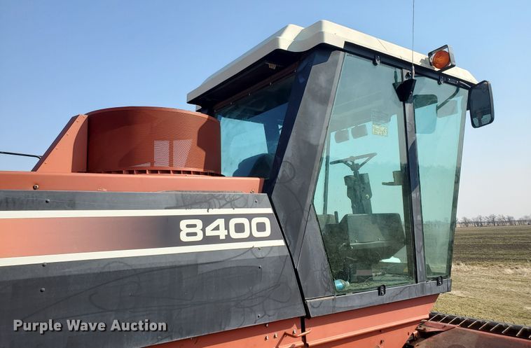 image for item DF5822 Hesston 8400  windrower