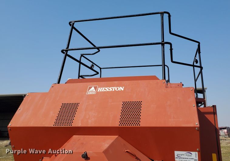 image for item DF5823 2002 Hesston 4790  large square baler