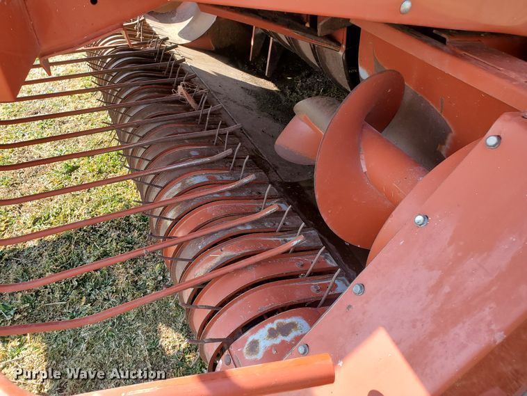 image for item DF5823 2002 Hesston 4790  large square baler